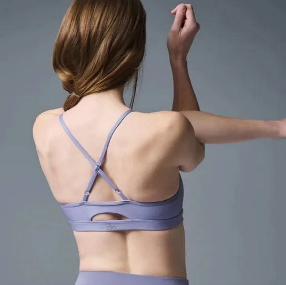 ALO Yoga Airlift Intrigue Sports Bra/ M