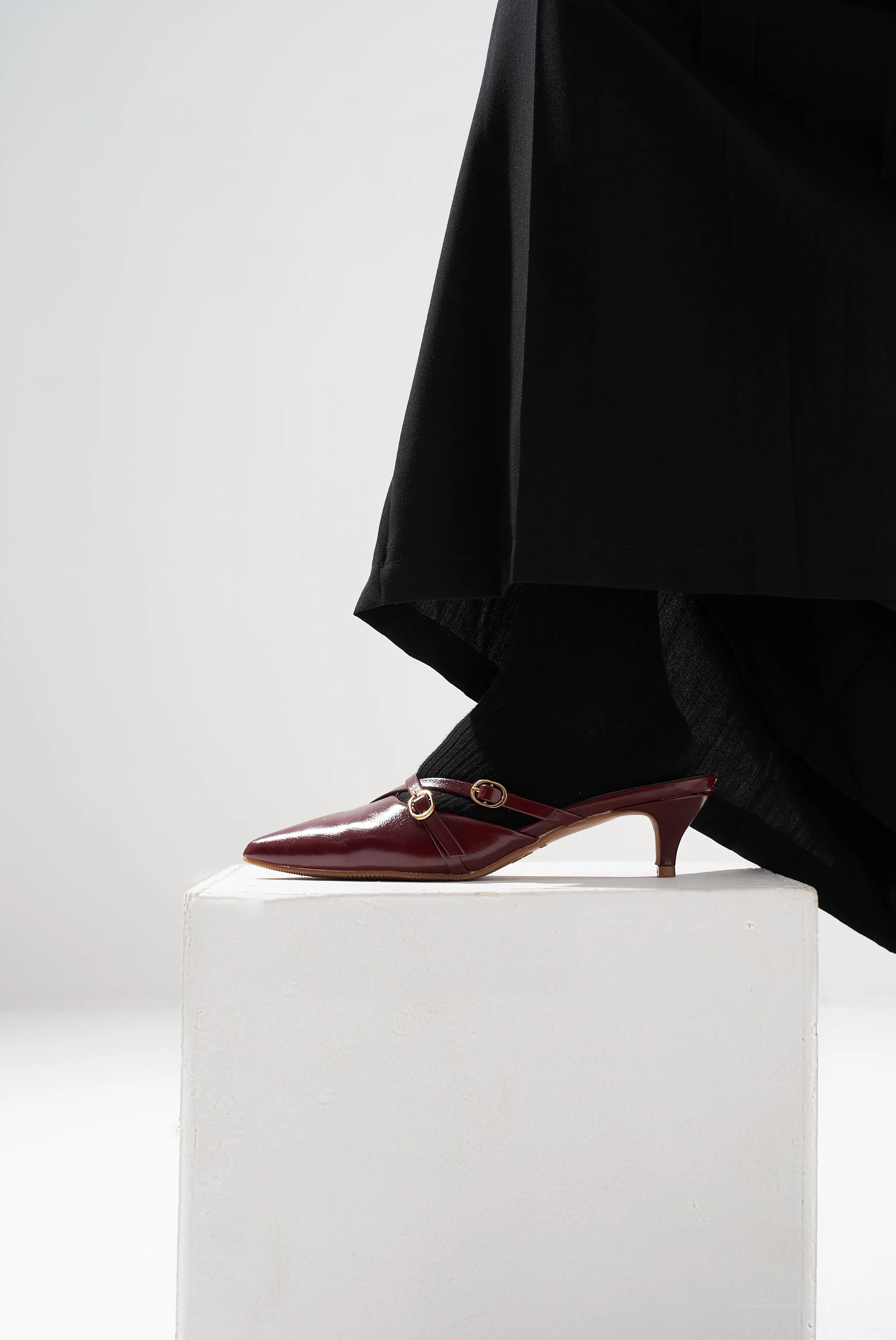 Asly Slip On Pumps Heels (Maroon)