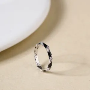 Black And Silver Swirl Ring