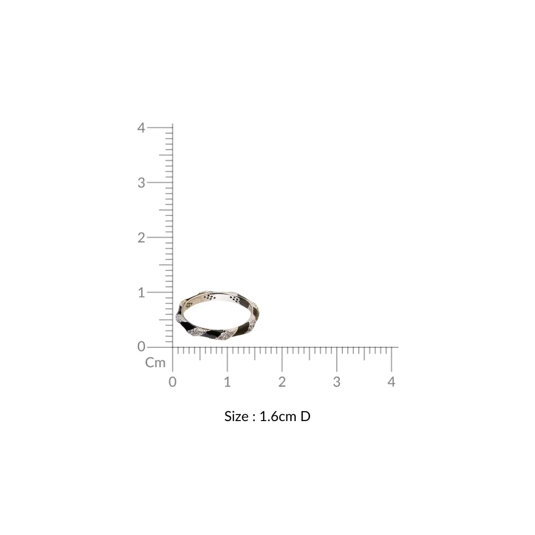 Black And Silver Swirl Ring