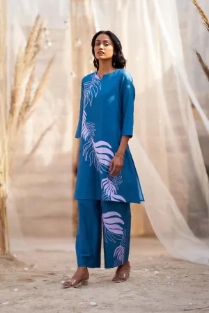Bold Leaf-Print Co-ord Set with Notch Neck & Flared PantsRVWK91YBL-WP21YBL