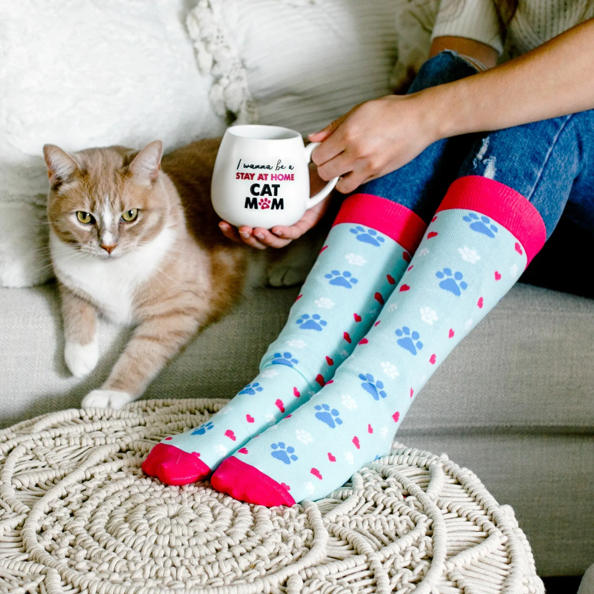 Cat Mom 15.5 oz Mug and Sock Set