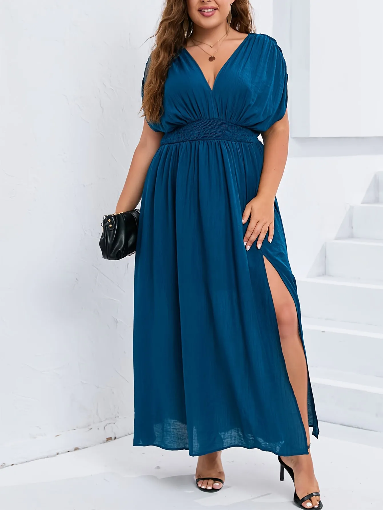 Elegant V-Neck Maxi Dress with Bat Sleeves and Side Slit
