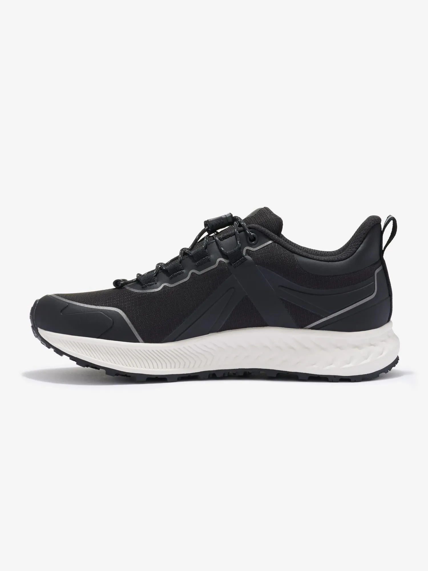 LeMieux Black Trax Sport Waterproof Trainer