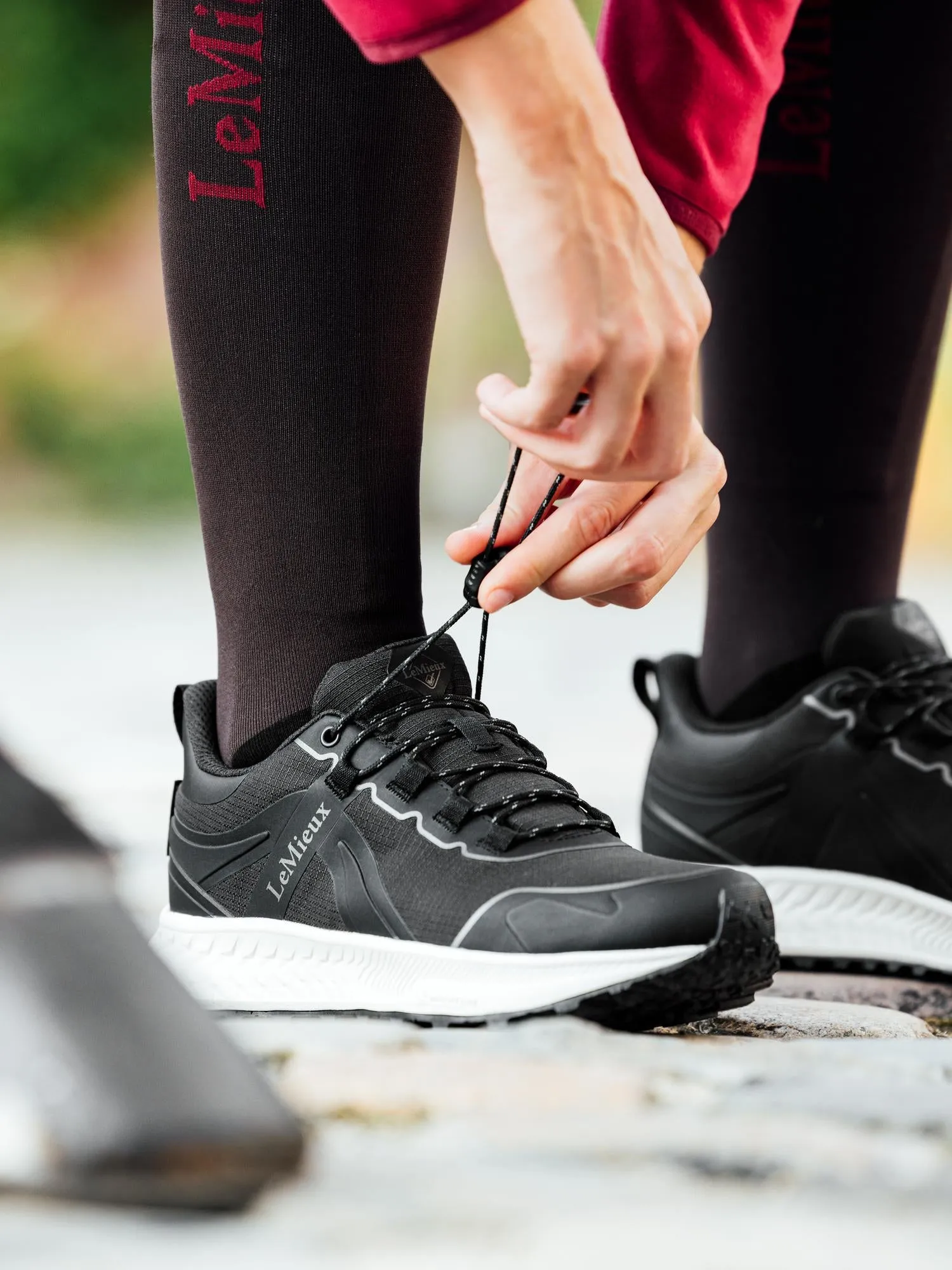 LeMieux Black Trax Sport Waterproof Trainer
