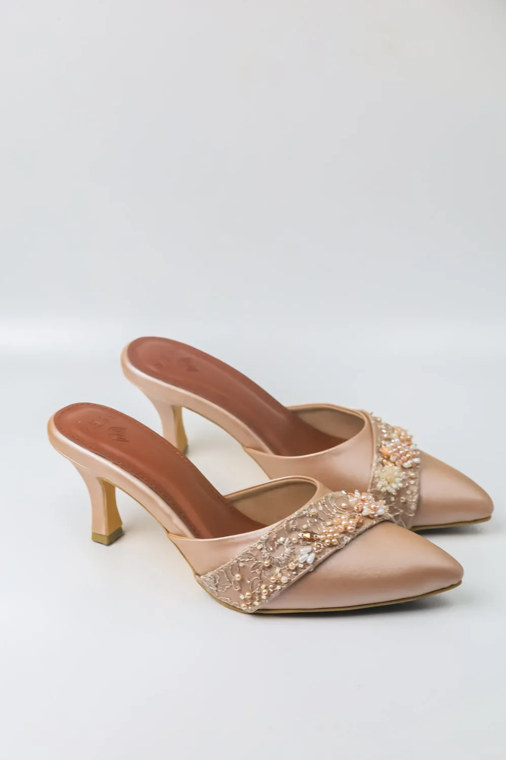 Lesly Shoes in Rose Gold