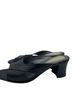 Liz Claiborne Flex Tanaka Slip On Heels