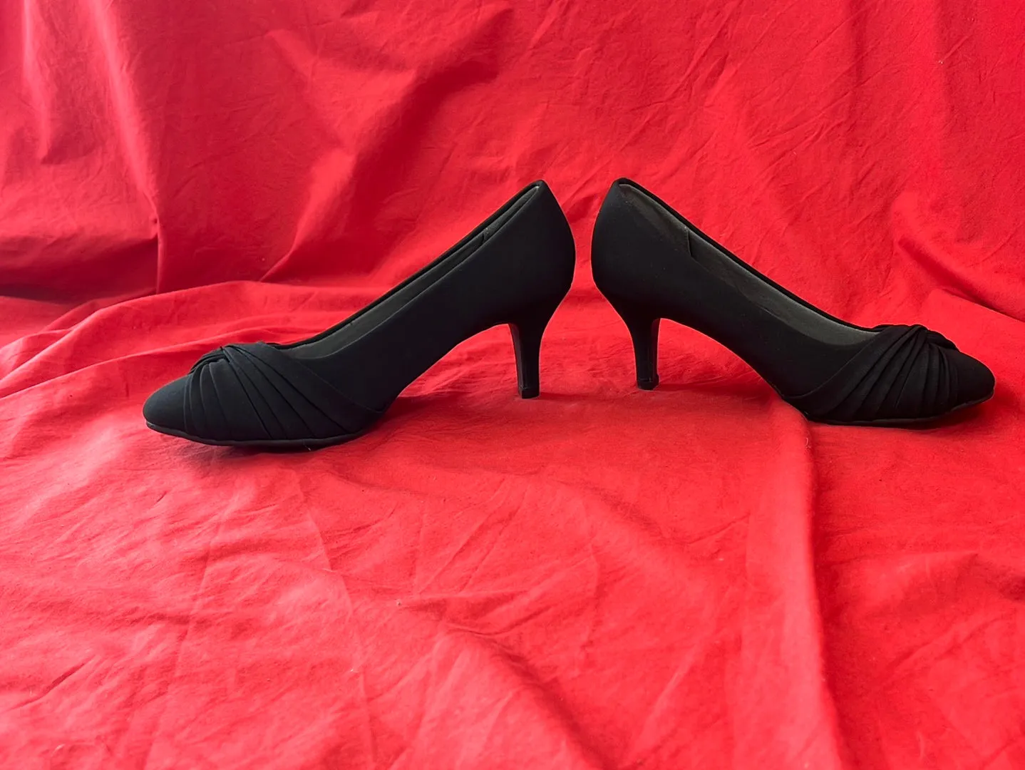 MARBELLA Black Faux Suede Dressy Heel -- Size 9