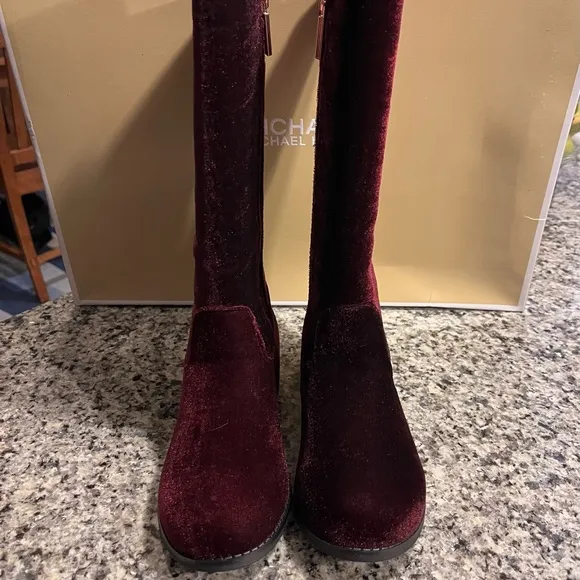 Michael Kors Emma Lily velour boots grade school new Plum Youth Girls Size 1