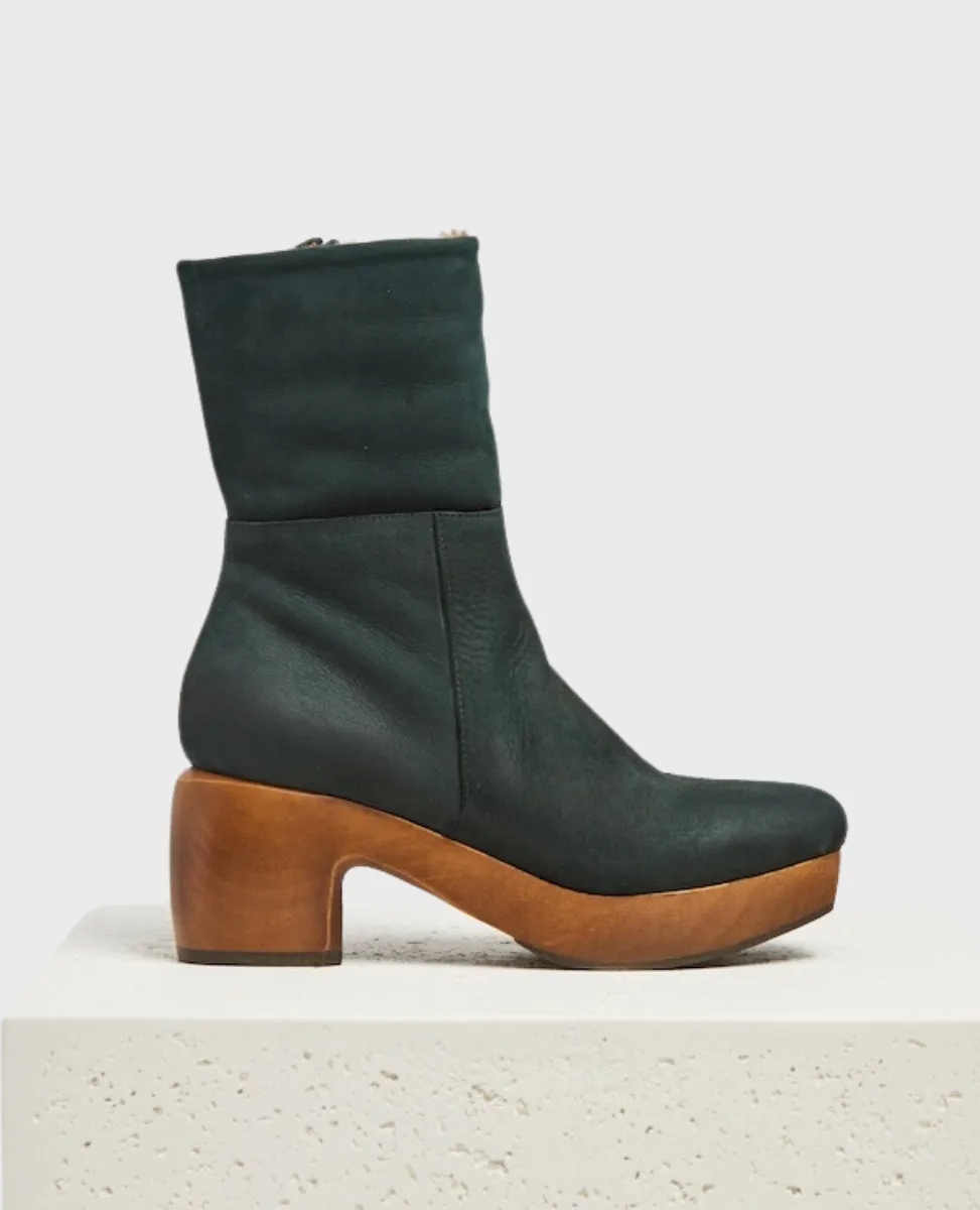 Odelette Shearling Clog