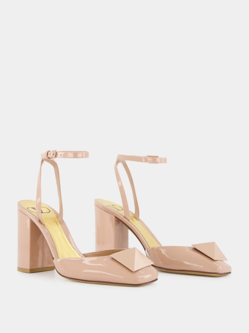 One Stud Patent Leather Pumps