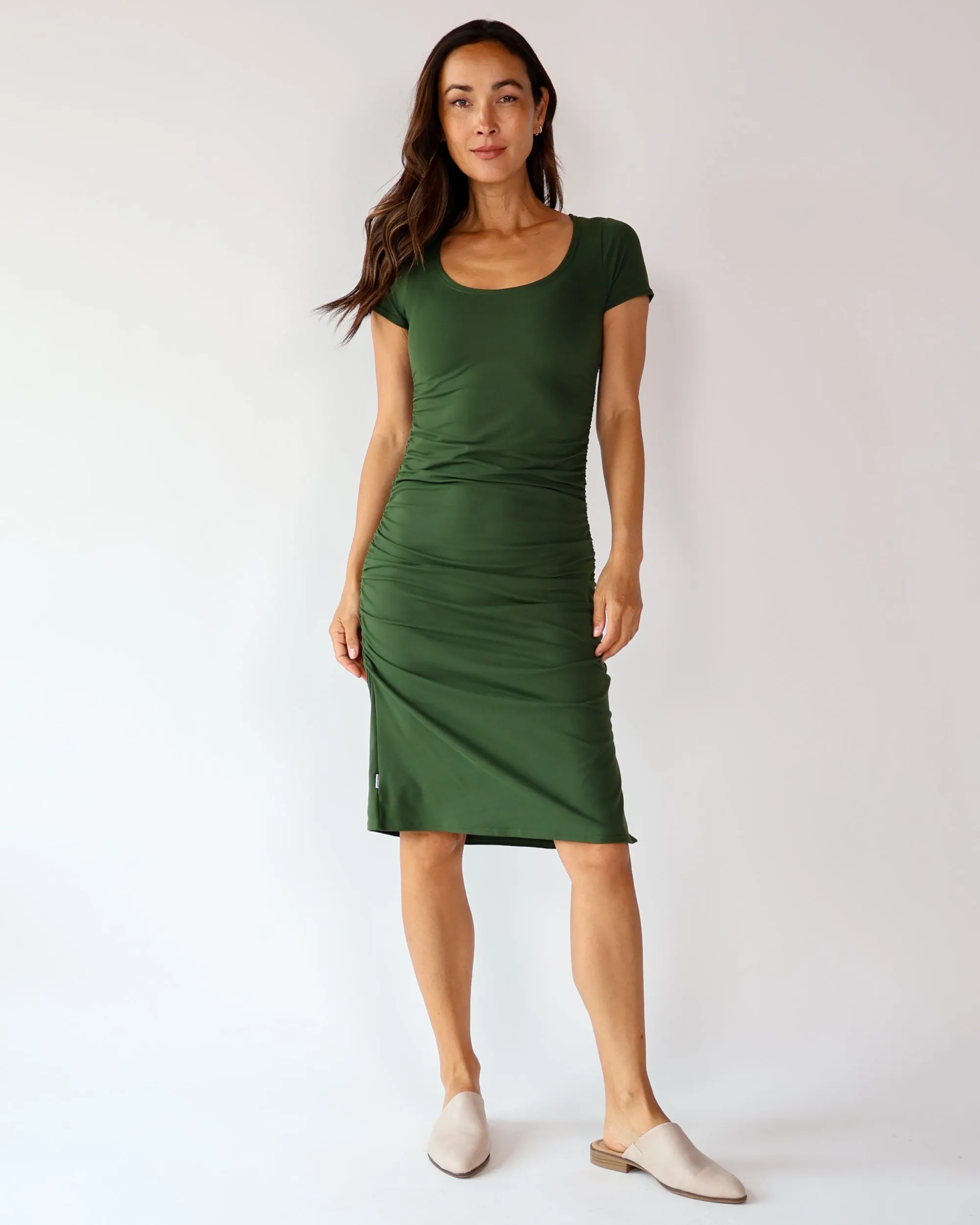 Packable Roam T-Shirt Dress in Kyoto Green
