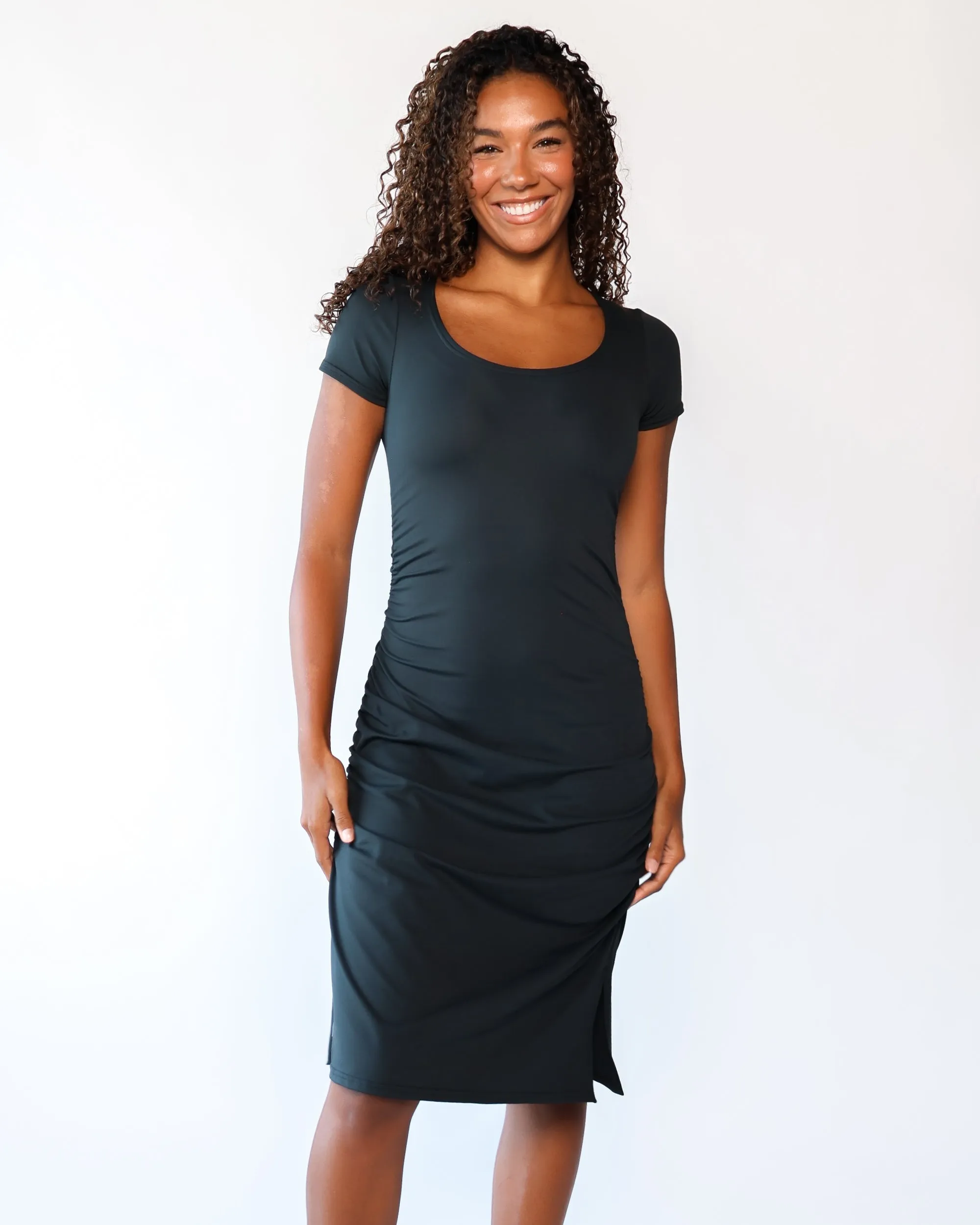 Packable Roam T-Shirt Dress in Manhattan Black