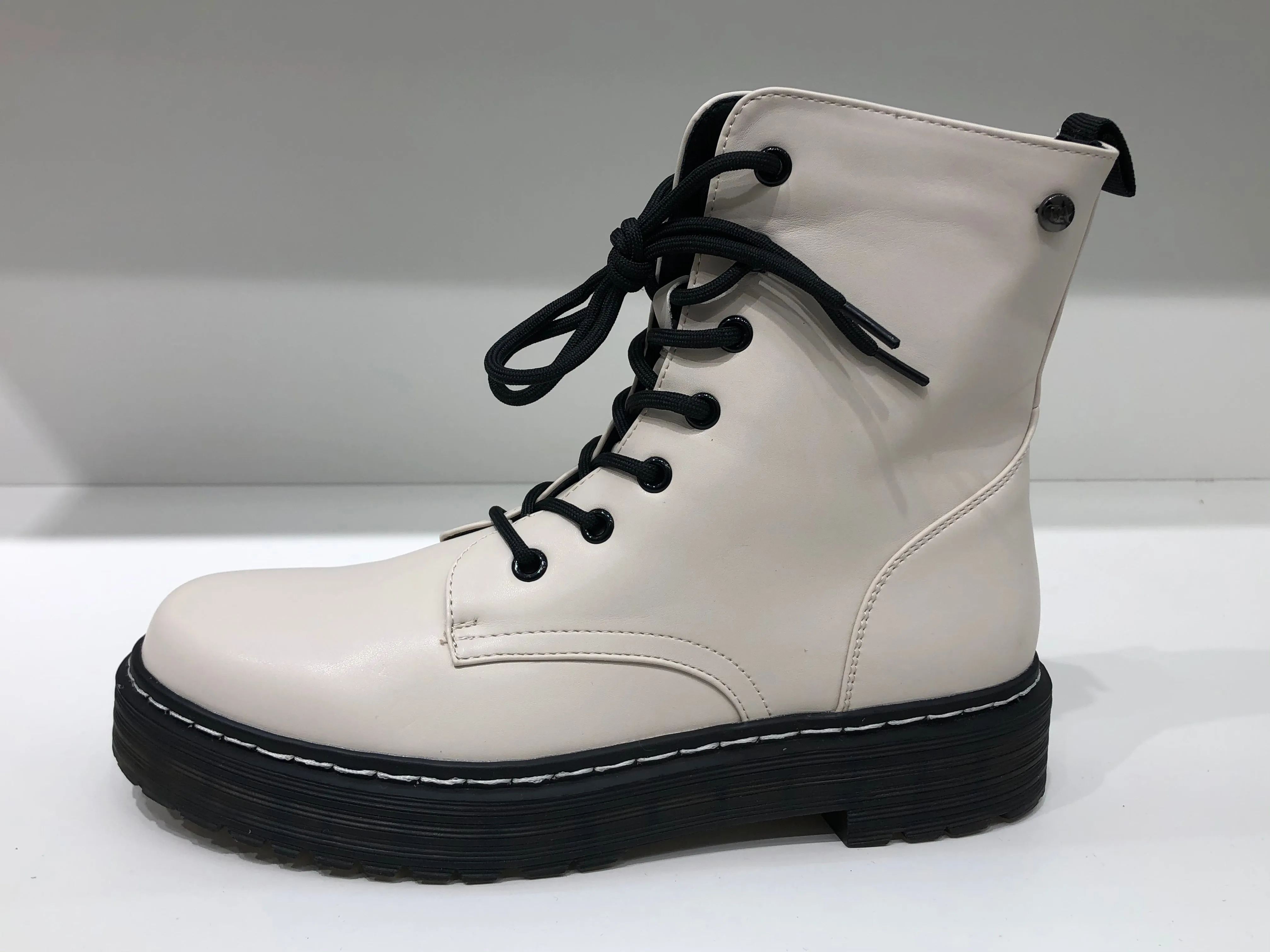 PINNACLE BEIGE