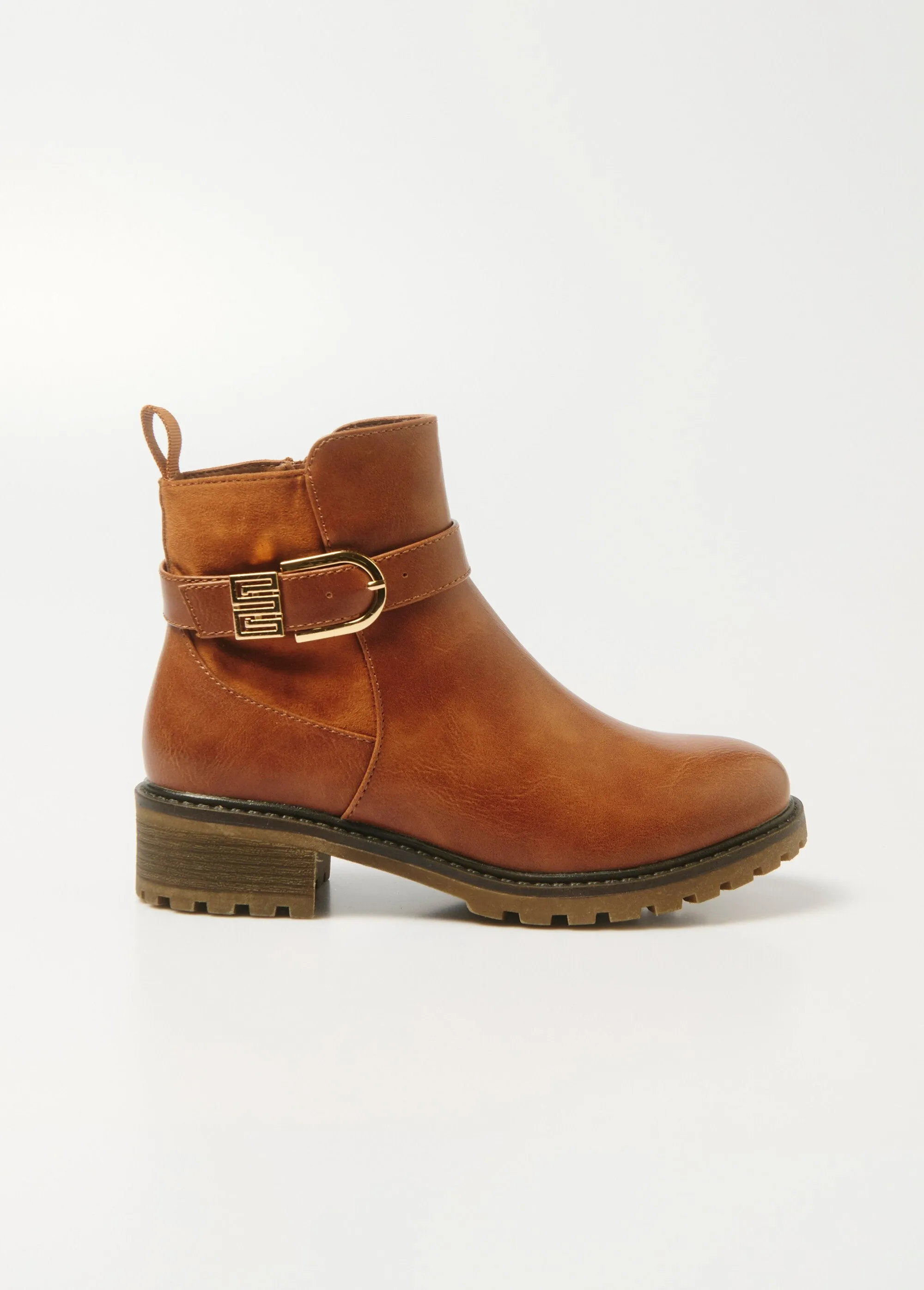Round toe ankle strap buckle boots