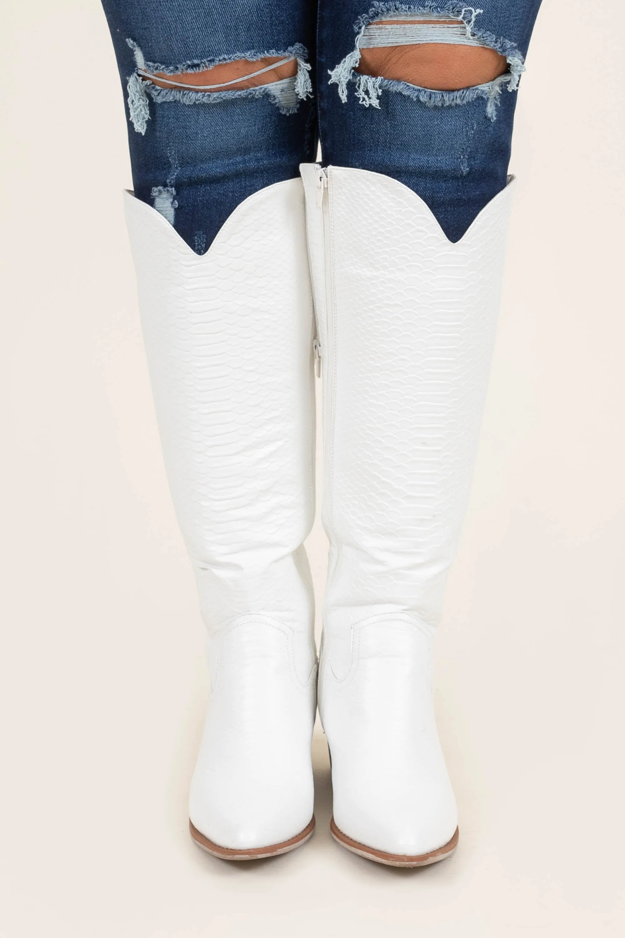 So Unforgettable Boots, White