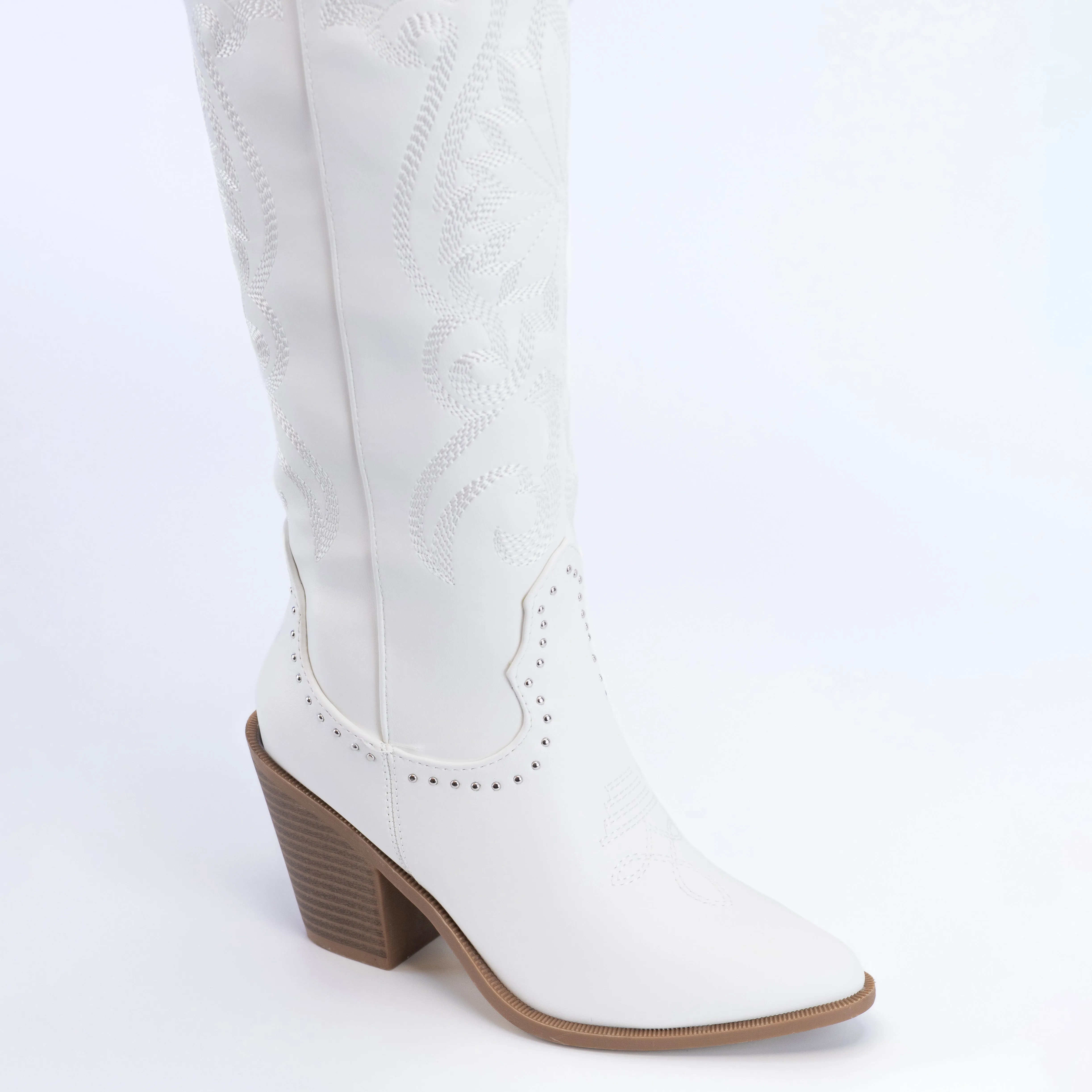 Texas - Cowgirl Western Boots, Stitched Detailing, Bold & Authentic for Festival Looks or Country-Themed Events, Casual Country-Inspired Looks