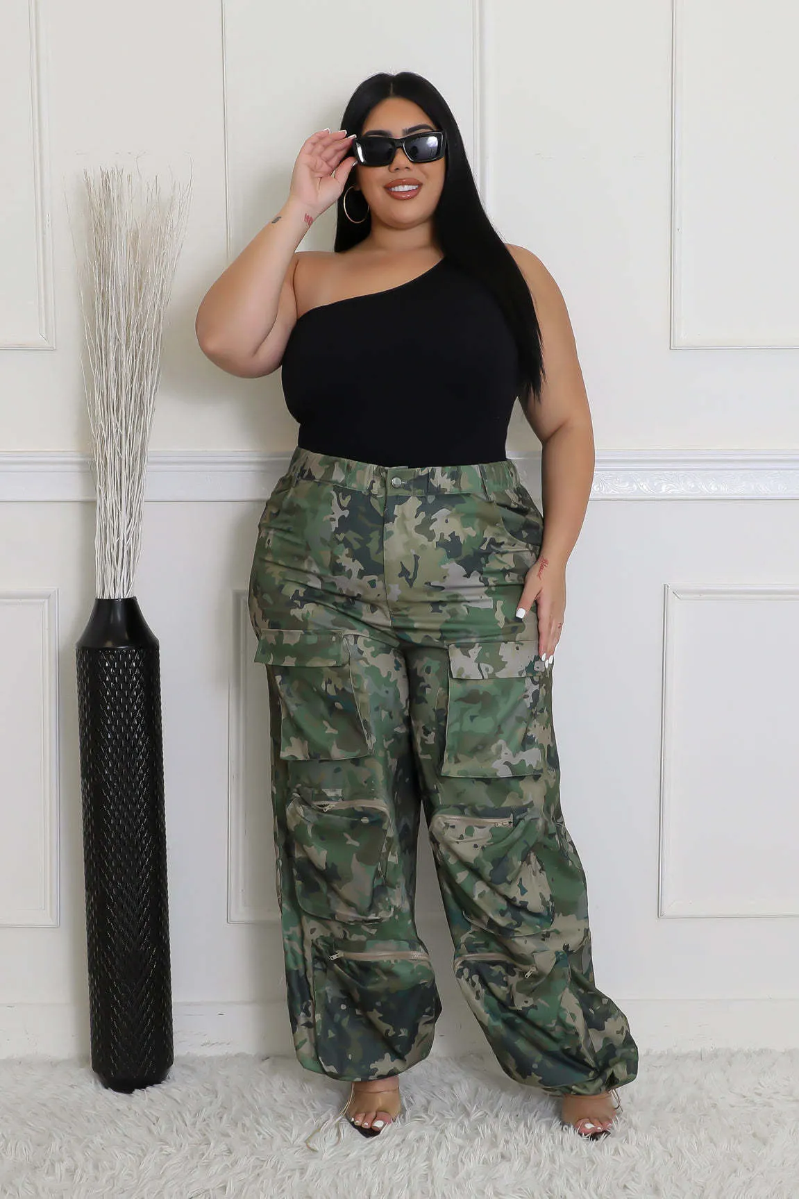 Trendy High-Waisted Camouflage Cargo Pants with Utility Pockets