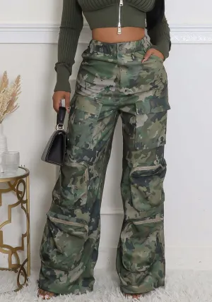 Trendy High-Waisted Camouflage Cargo Pants with Utility Pockets