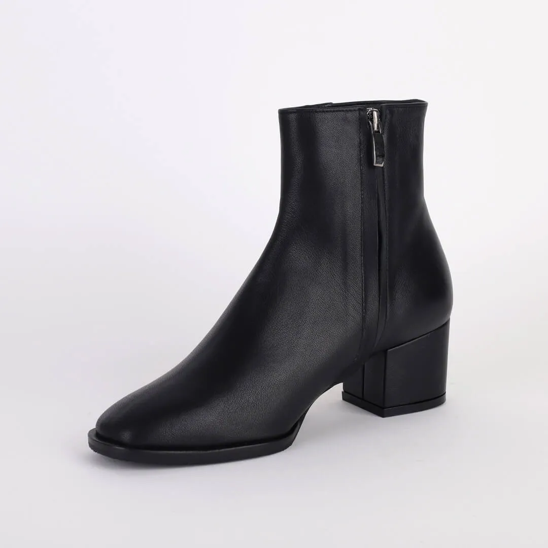 *UK size 13 - MOSTO - black, 5cm heels