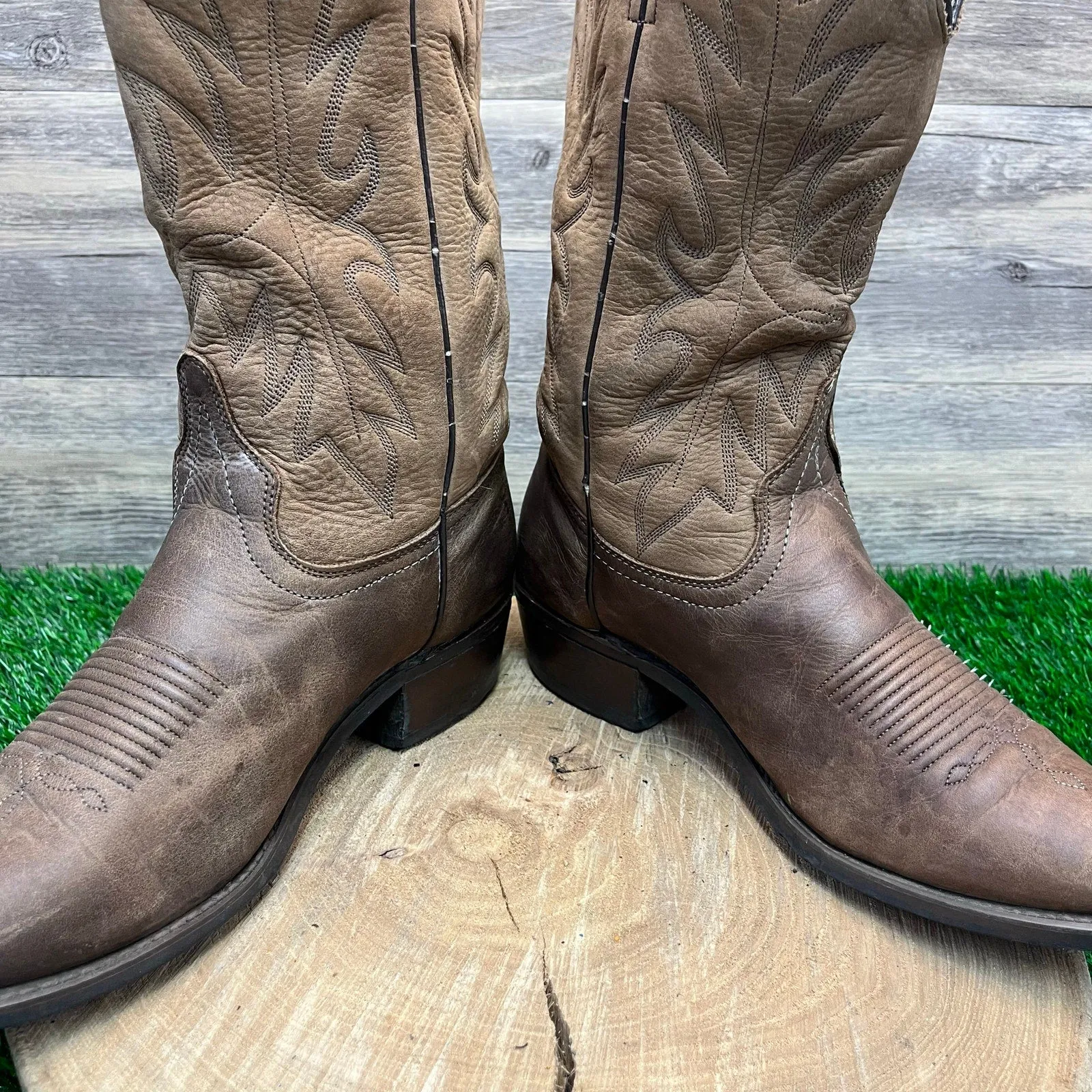 Unknown Men - Size 8.5 - Brown Soft Leather Cowboy Boots