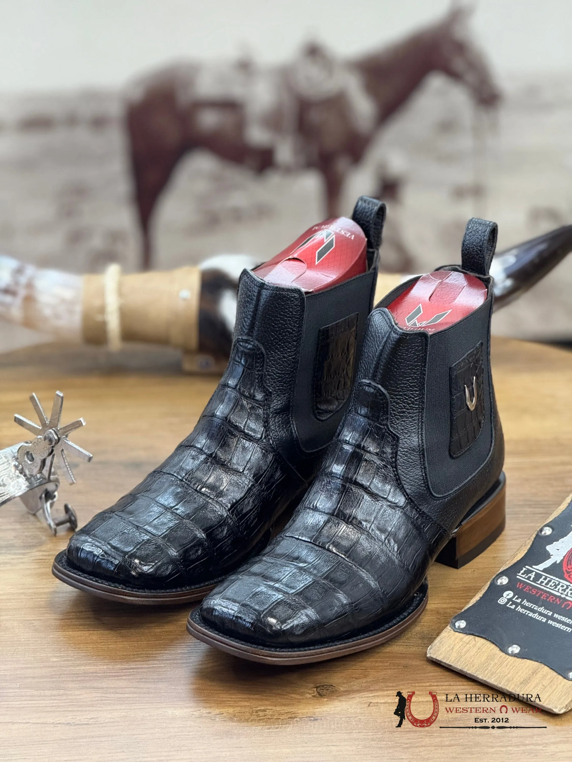 VESTIGIUM SHORT BOOT EXOTICH CAIMAN BELLY BLACK LEATHER - 8205
