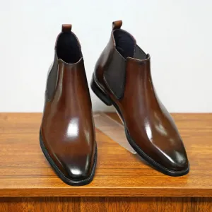 Walker | Authentic Leather Chelsea Boots