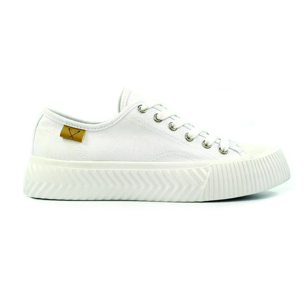 Womens Lunar Jayne II White Trainer