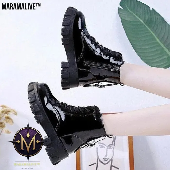 Women's platform boots