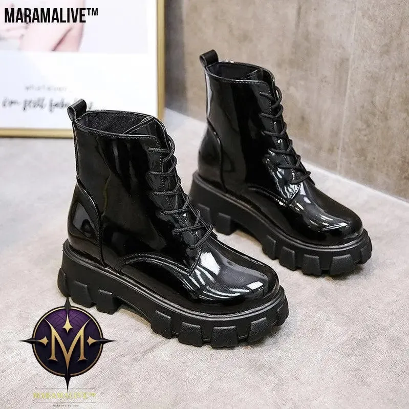Women's platform boots