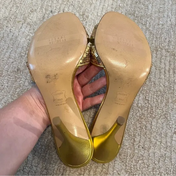 Women’s Stuart Weitzman gold sequin heels size 8.5