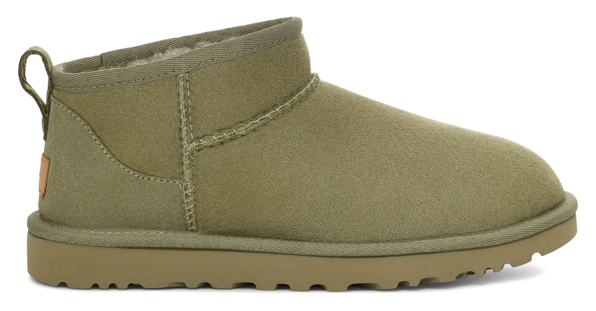 Women’s UGG Classic Ultra Mini – Iconic Style, Modern Comfort
